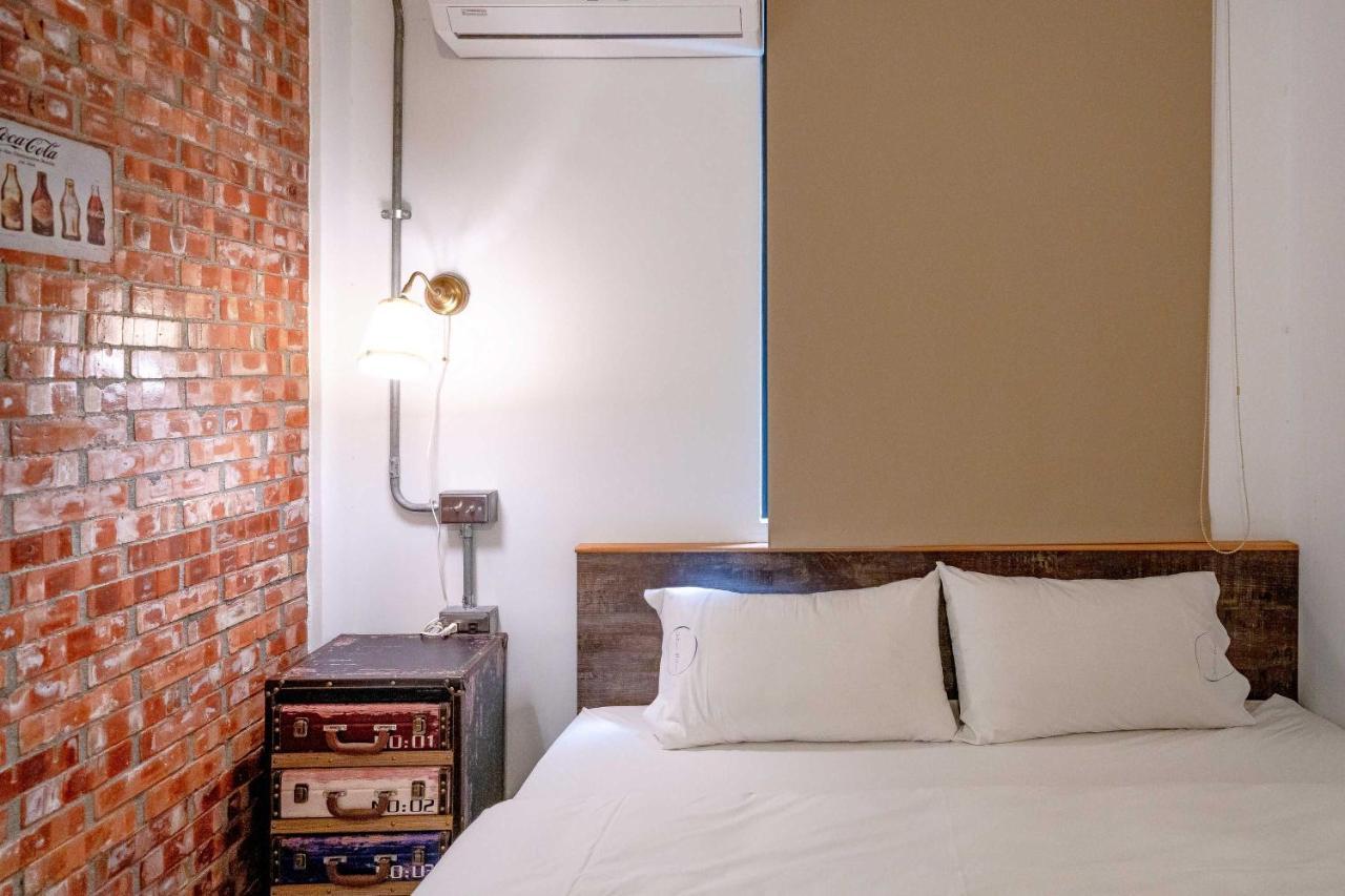 Blue House Homestay Hualien City Ngoại thất bức ảnh