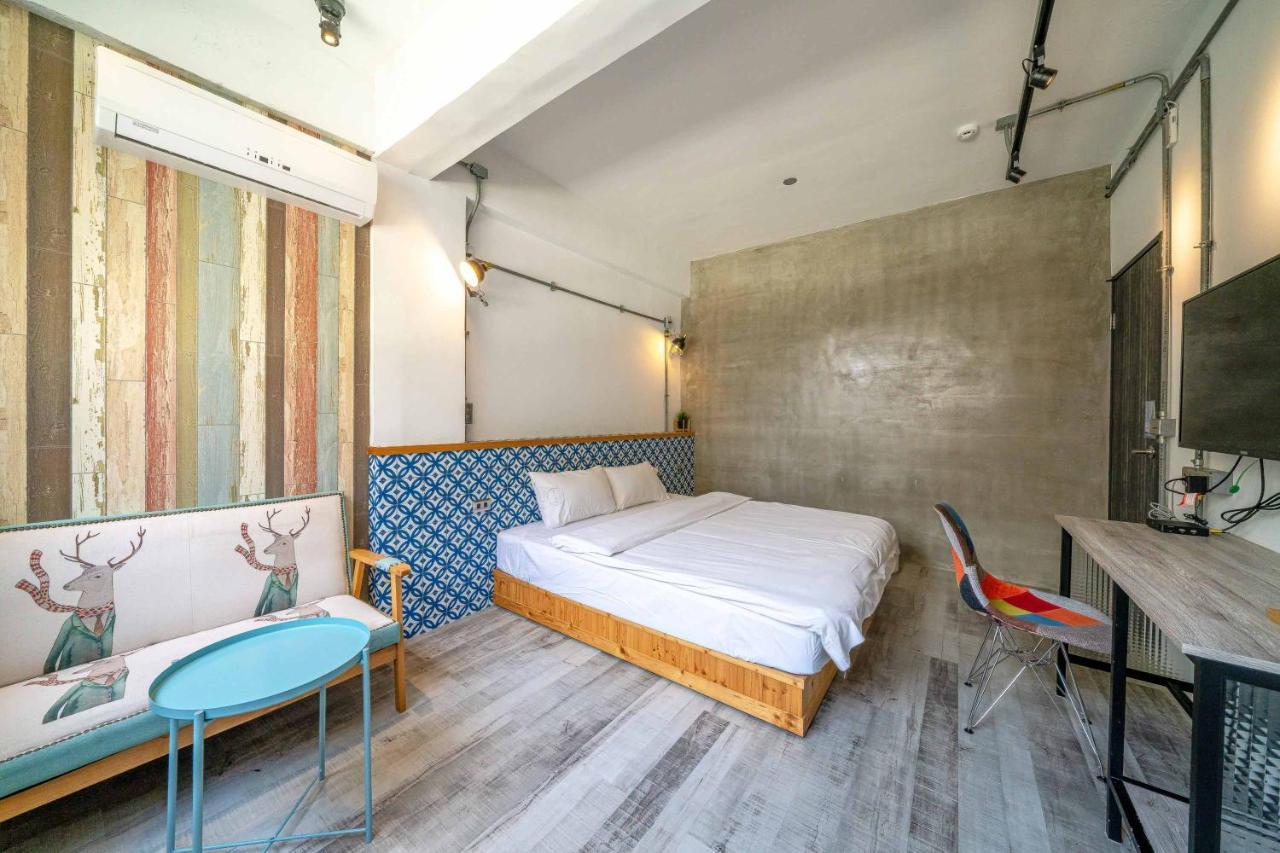 Blue House Homestay Hualien City Ngoại thất bức ảnh