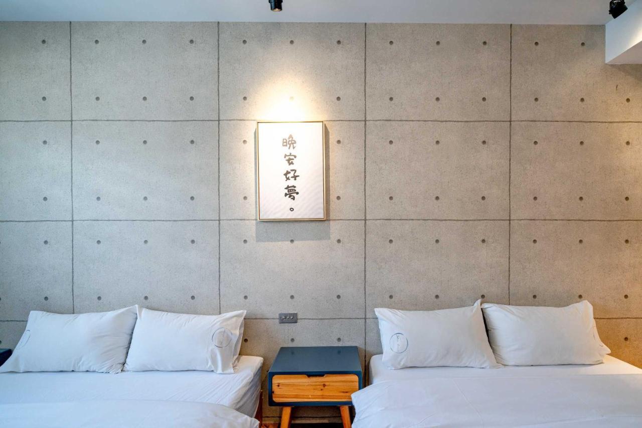 Blue House Homestay Hualien City Ngoại thất bức ảnh